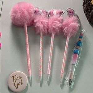 Pink Fluffy Pens Set